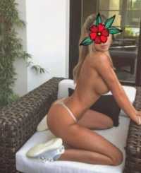 Kendine güveni olan escort Defne
